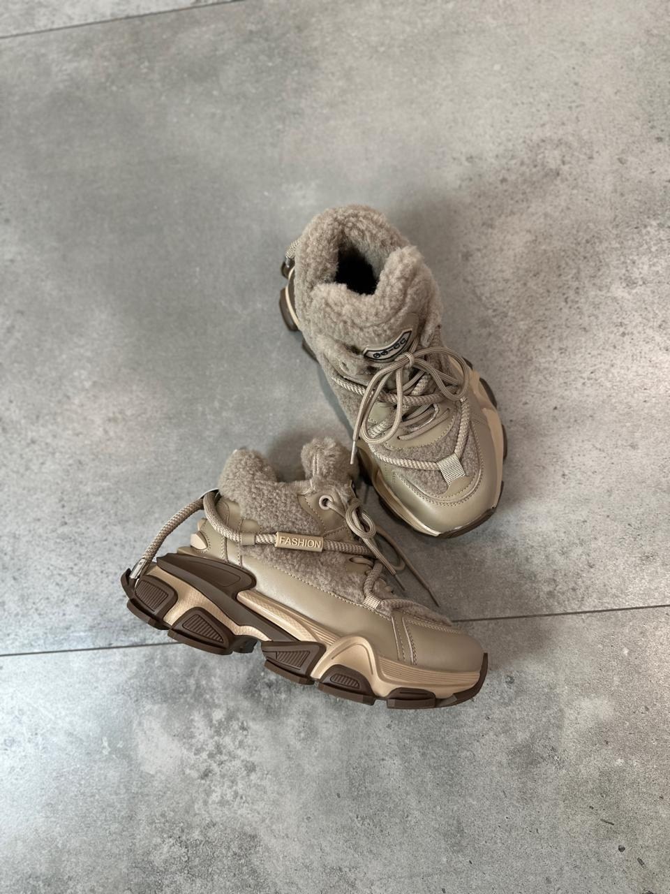 кроссовки женскиe,женские массивные кроссовки,женские зимние кроссовки,массивные кроссовки,модные кроссовки