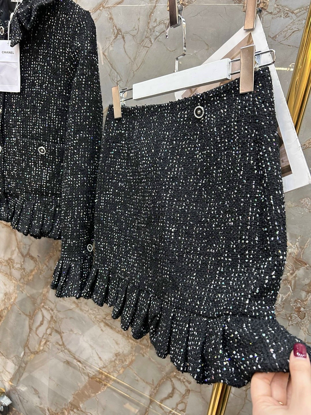 твидовый костюм с юбкой,твидовый костюм,костюмы в стиле шанель,женский твидовый костюм,костюм с юбкой