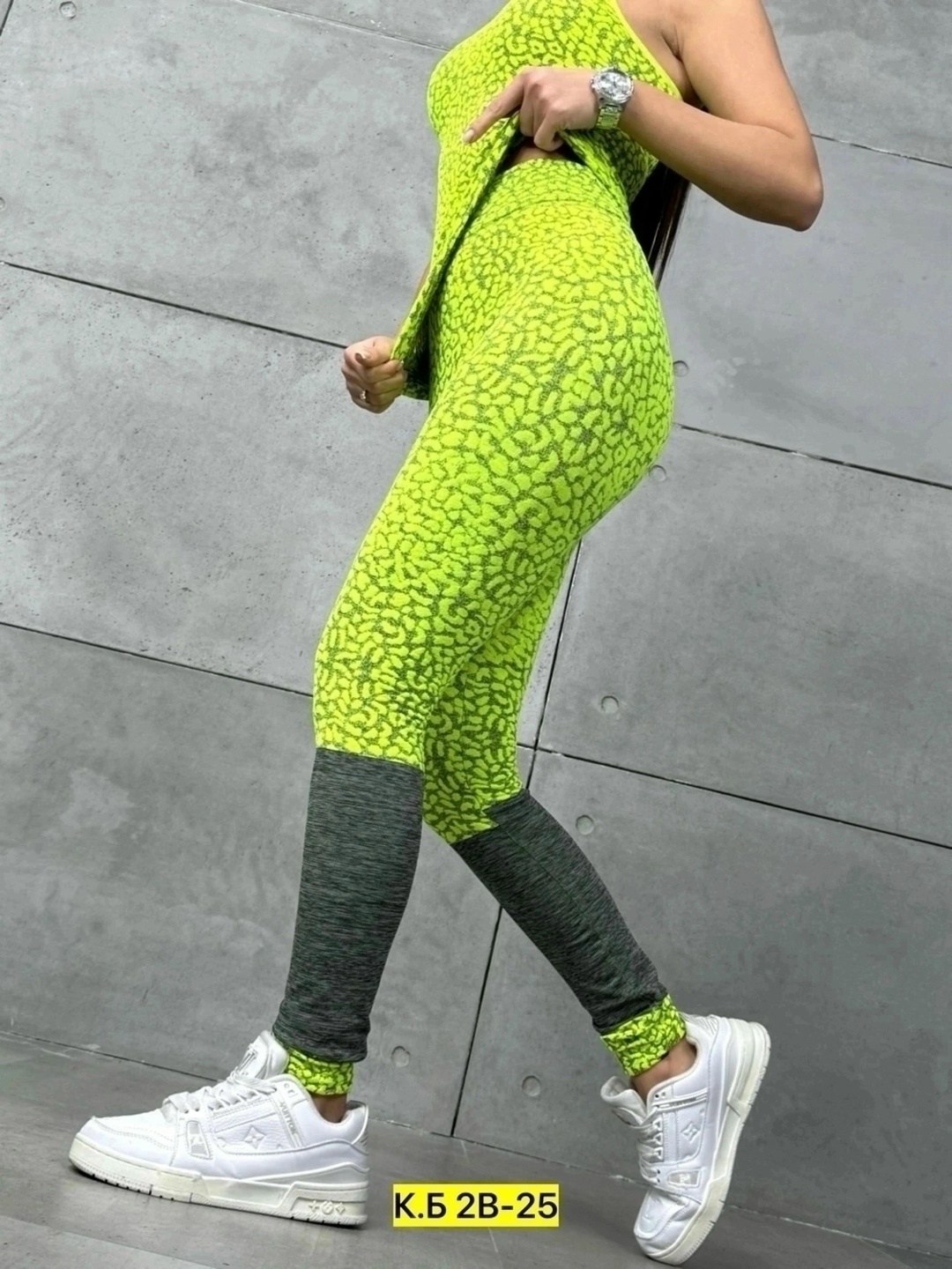 костюм для фитнеса женский с лосинами,костюм для фитнеса женский,костюм для фитнеса,женская спортивная одежда,спортивные костюмы