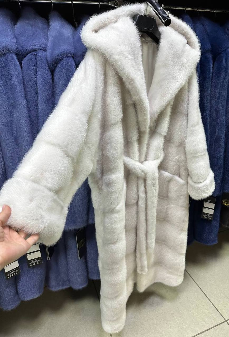 шуба норковая белая,норковая шуба,шуба норка,шуба белая,норковая шуба с капюшоном