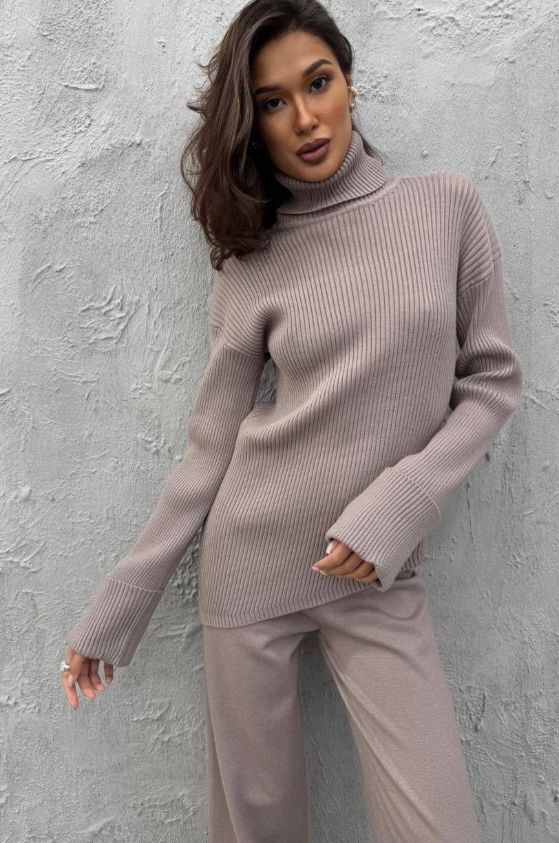 костюмы брючные,костюм с брюками,костюм трикотажный,женский костюм лапша,вязаные костюмы