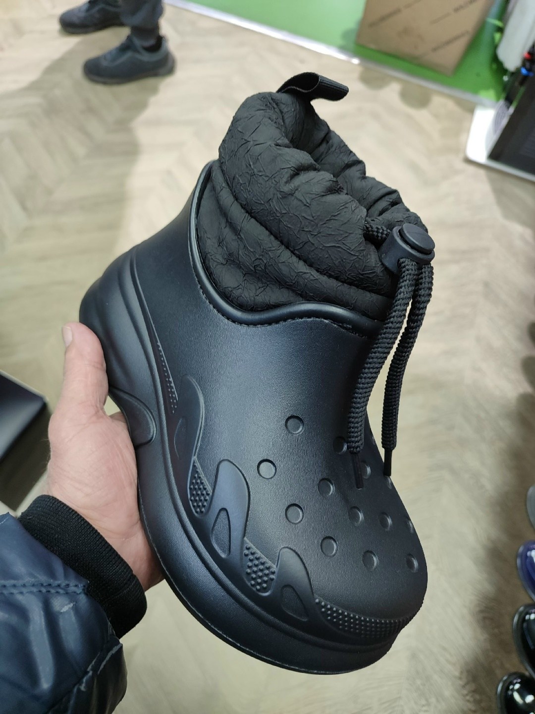 ,кроксы сапоги зимние,сапоги резиновые,сапоги резиновые crocs,crocs neo puff luxe boot