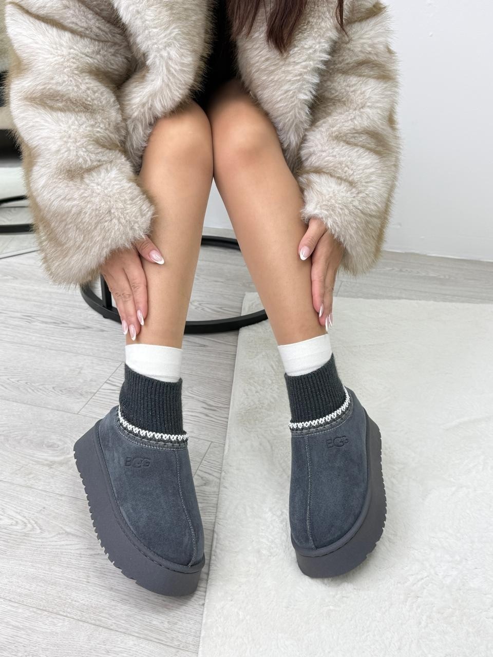 женские угги,,угги,угги укороченные,натуральные угги