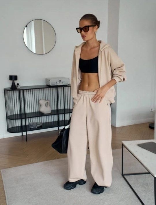 трикотажные костюмы,костюмы спортивные женские,костюм на флисе,костюм худи,cпортивный костюм женский на флисе