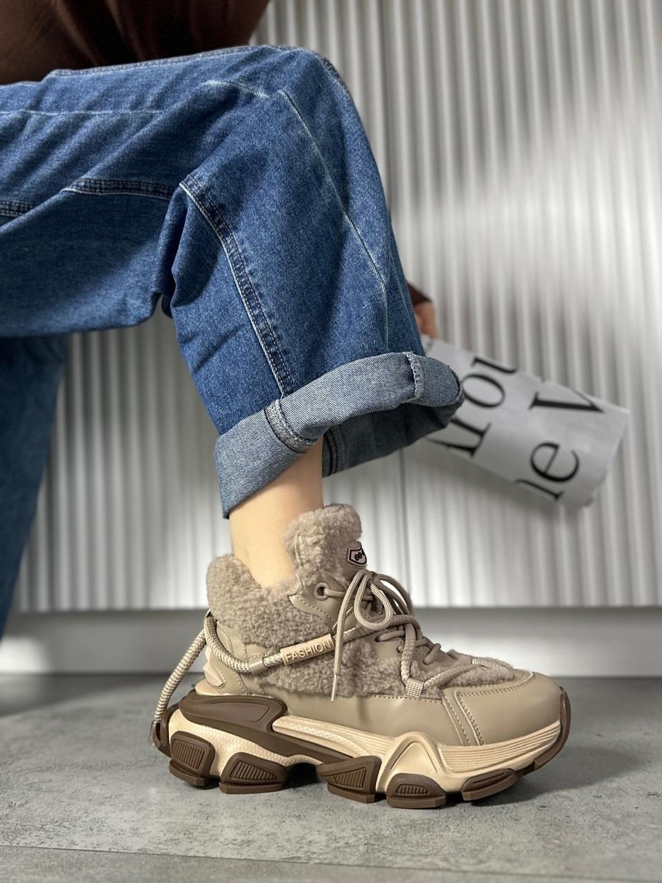 кроссовки женскиe,женские массивные кроссовки,женские зимние кроссовки,массивные кроссовки,модные кроссовки