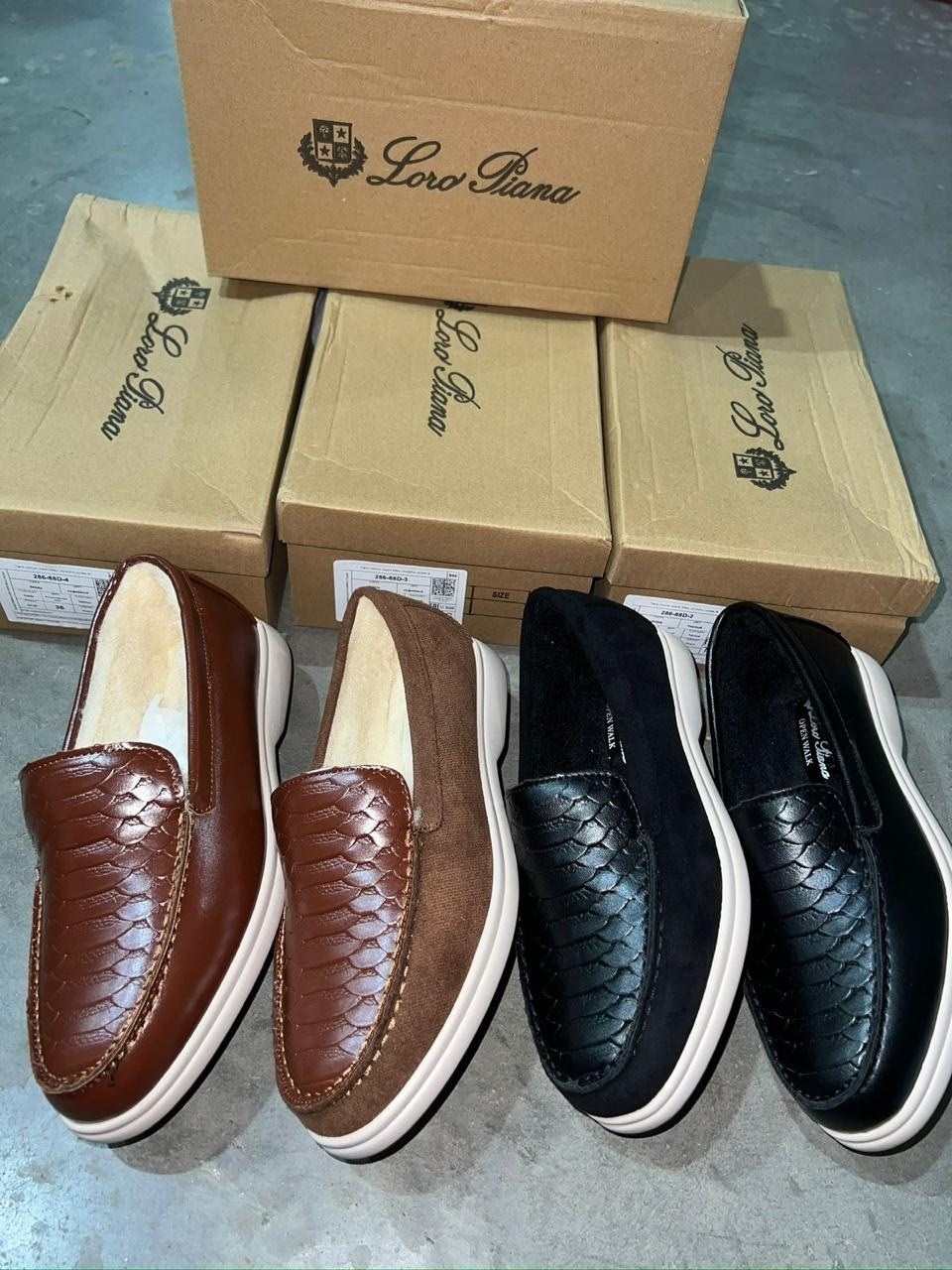 ,лоферы из натуральной замши loro piana,лоферы loro piana,замшевые мокасины лоро пиано,лоферы мужские loro piana