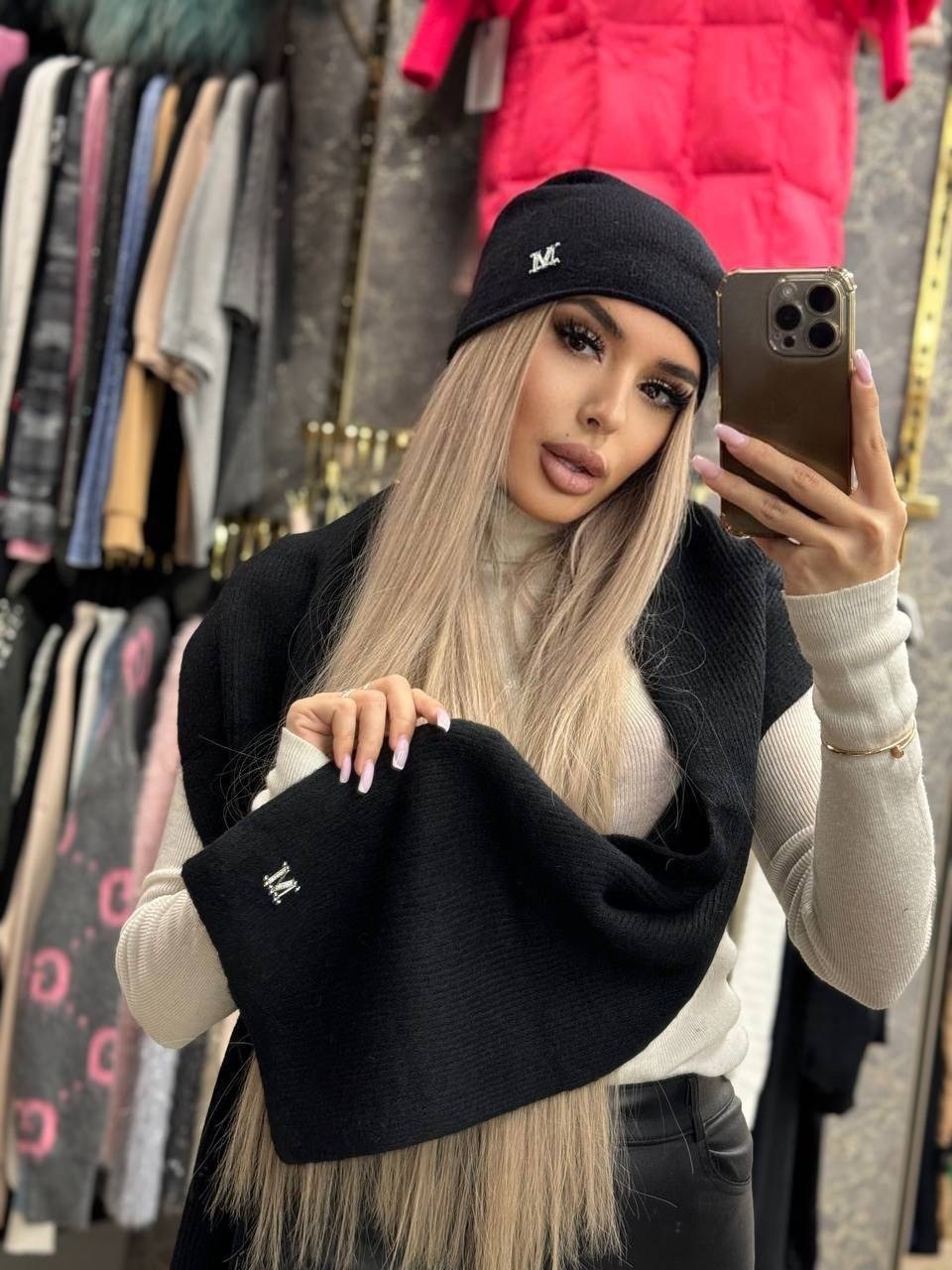 шапка женская,шапка для женщин,шапка вязаная,женская вязаная шапка,комплект шапка и снуд женская