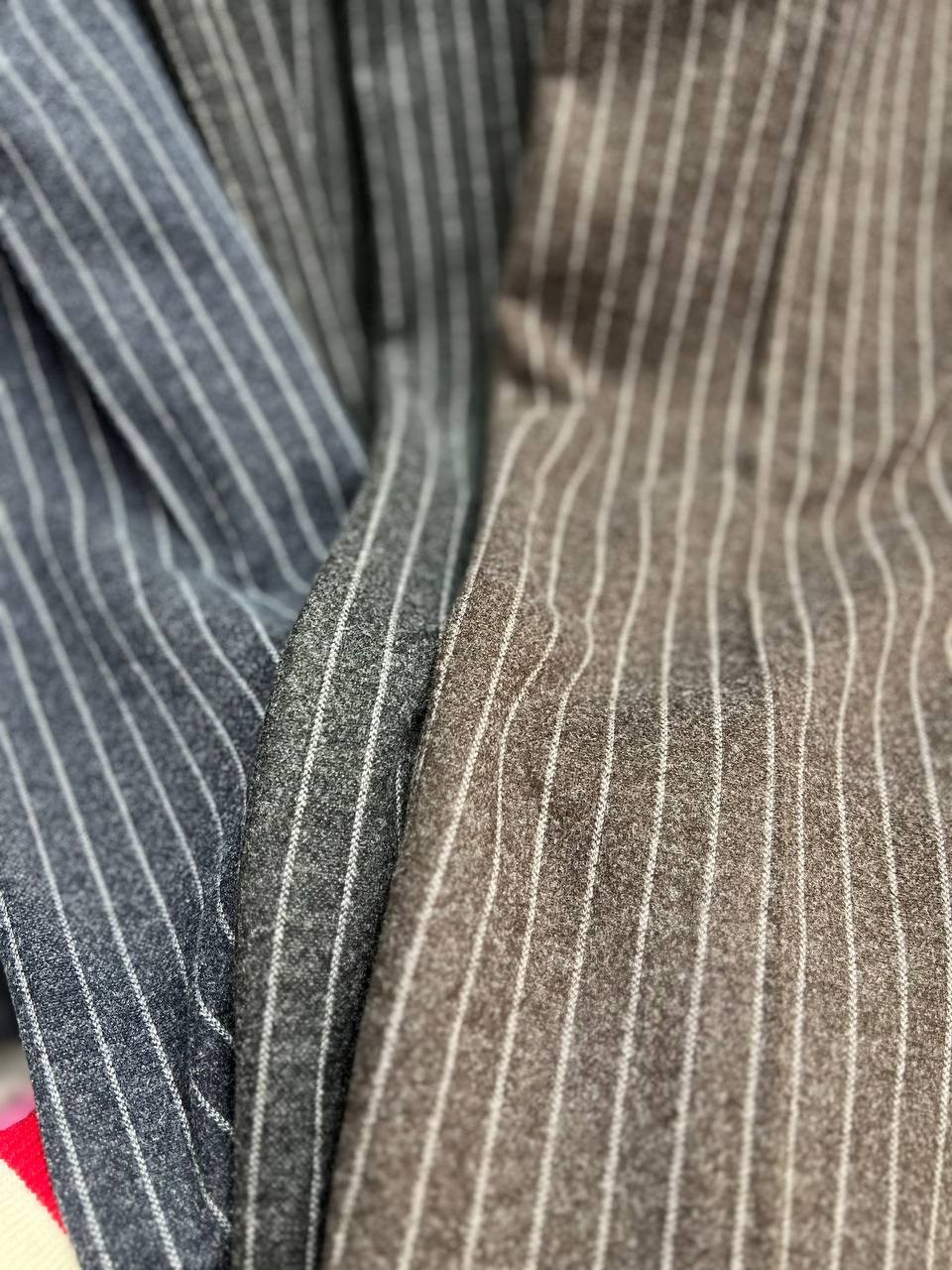 брюки серые,модные брюки,повседневные брюки,серые брюки женские,широкие брюки