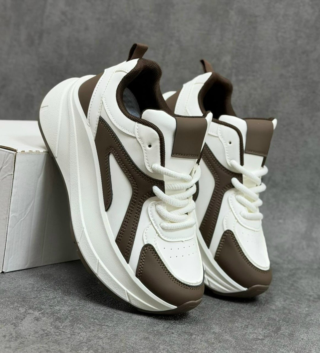 кроссовки женскиe,кроссовки,кроссовки эко,повседневные кроссовки,модные кроссовки