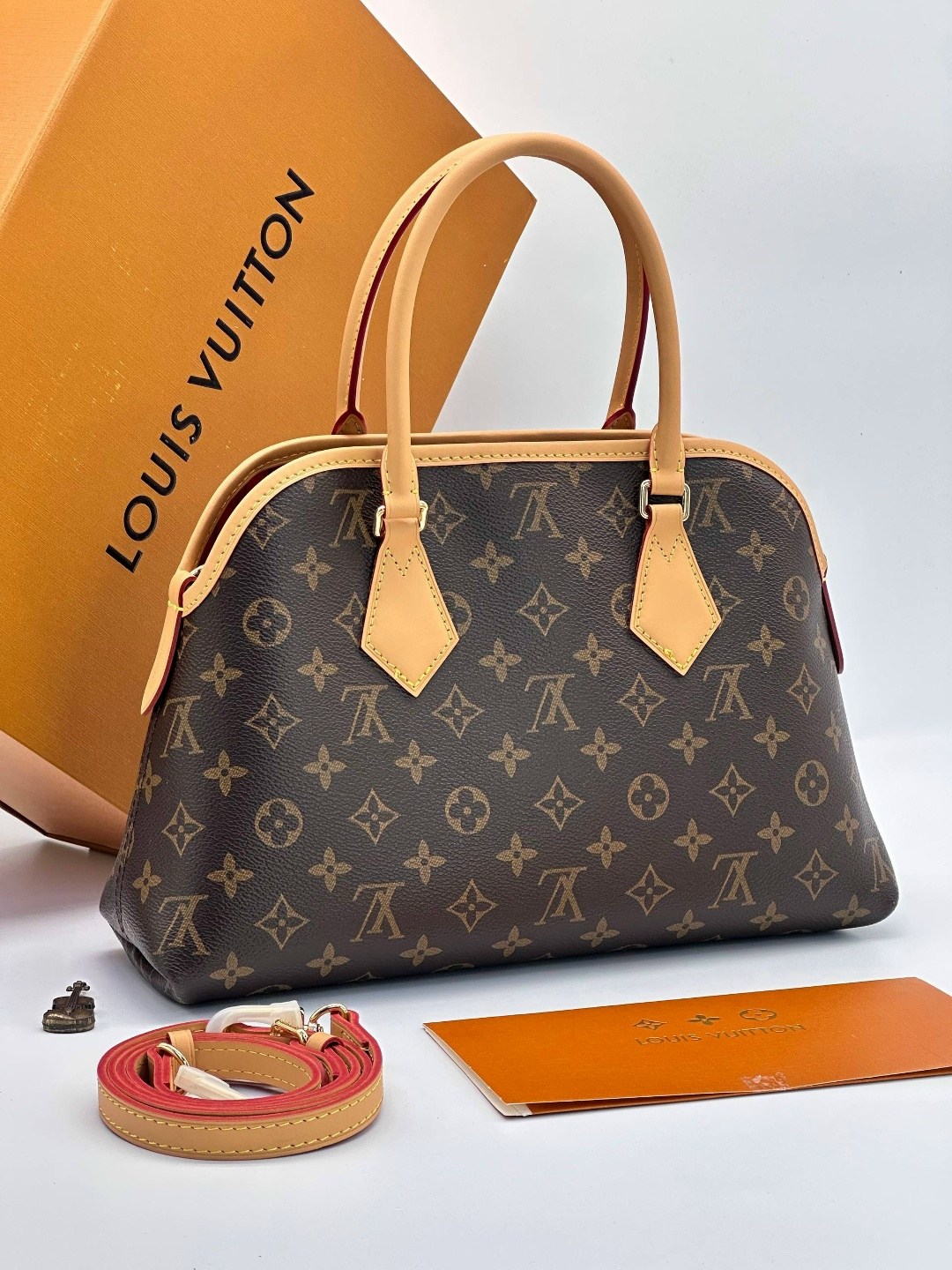 женская сумка louis vuitton,сумка луи виттон,cумка louis vuitton,сумка,женский сумка