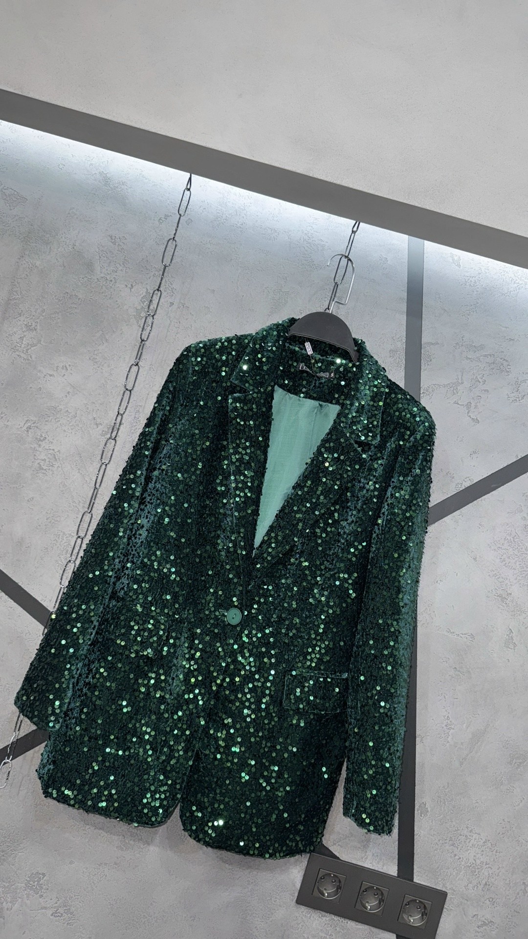 пиджак зеленый,костюм с пайетками,пиджак с пайетками,жакет с пайетками,блестящий пиджак