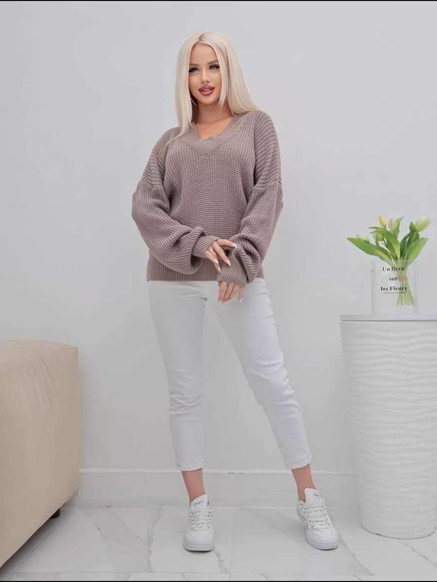 женский свитер оверсайз с v образным вырезом,женские свитера,вязаные свитера женские,женский удлиненный вязаный свитер оверсайз с v,женская кофта