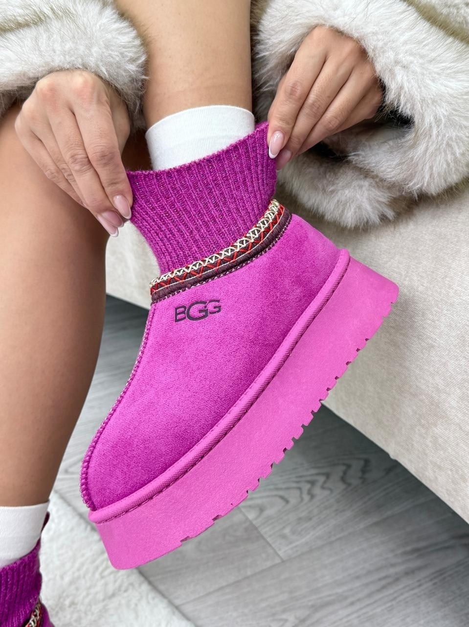 женские угги,,угги,угги укороченные,натуральные угги