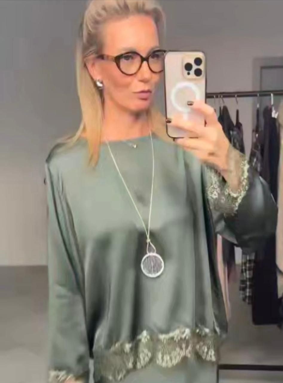 блузка винтажная,модная блузка,блуза,мода для женщин,женская блуза