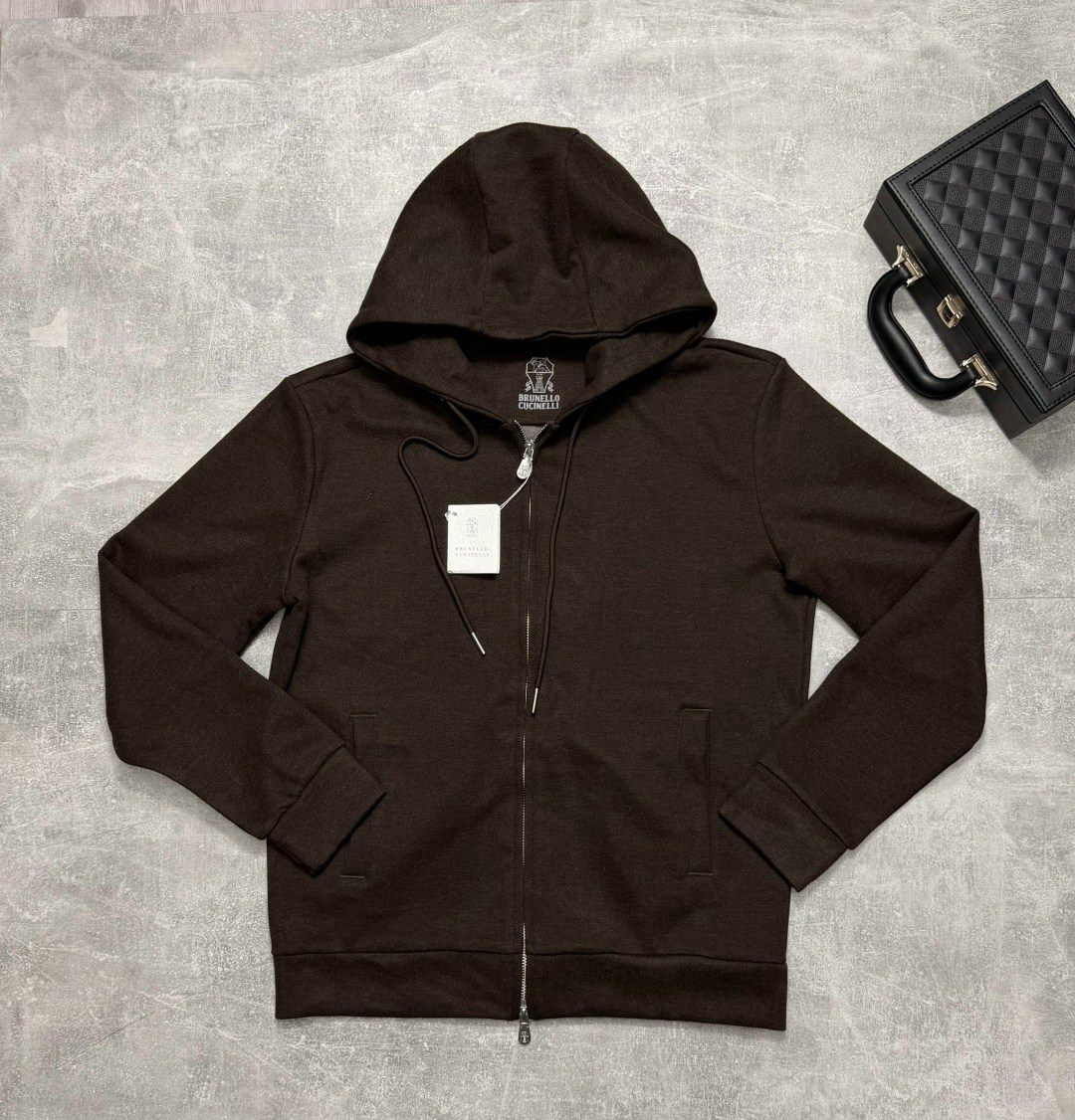 спортивный костюм brunello cucinelli,спортивные костюмы мужские,костюм brunello cucinelli,спортивные костюм