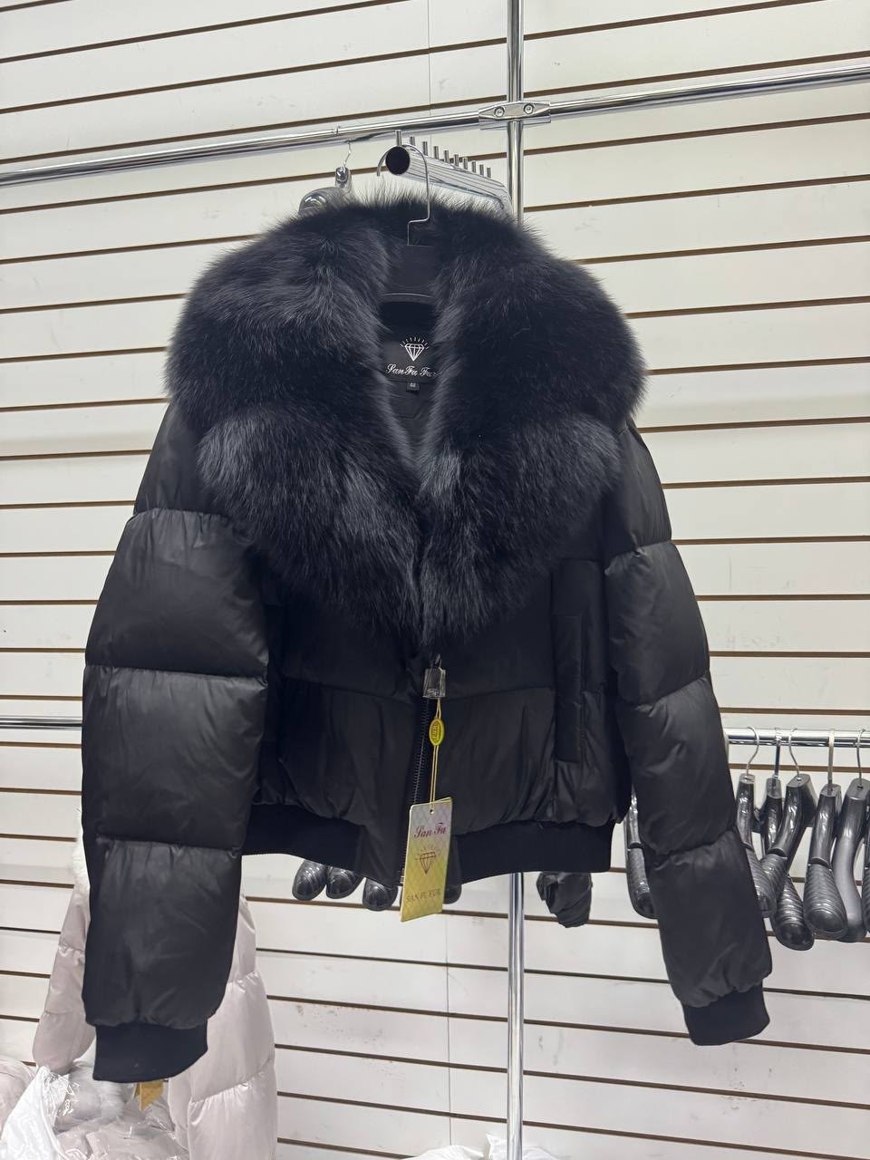 пуховики с натуральным мехом,пуховики с мехом,куртка пуховик с натуральным мехом,пуховик женский с натуральным мехом,пуховик