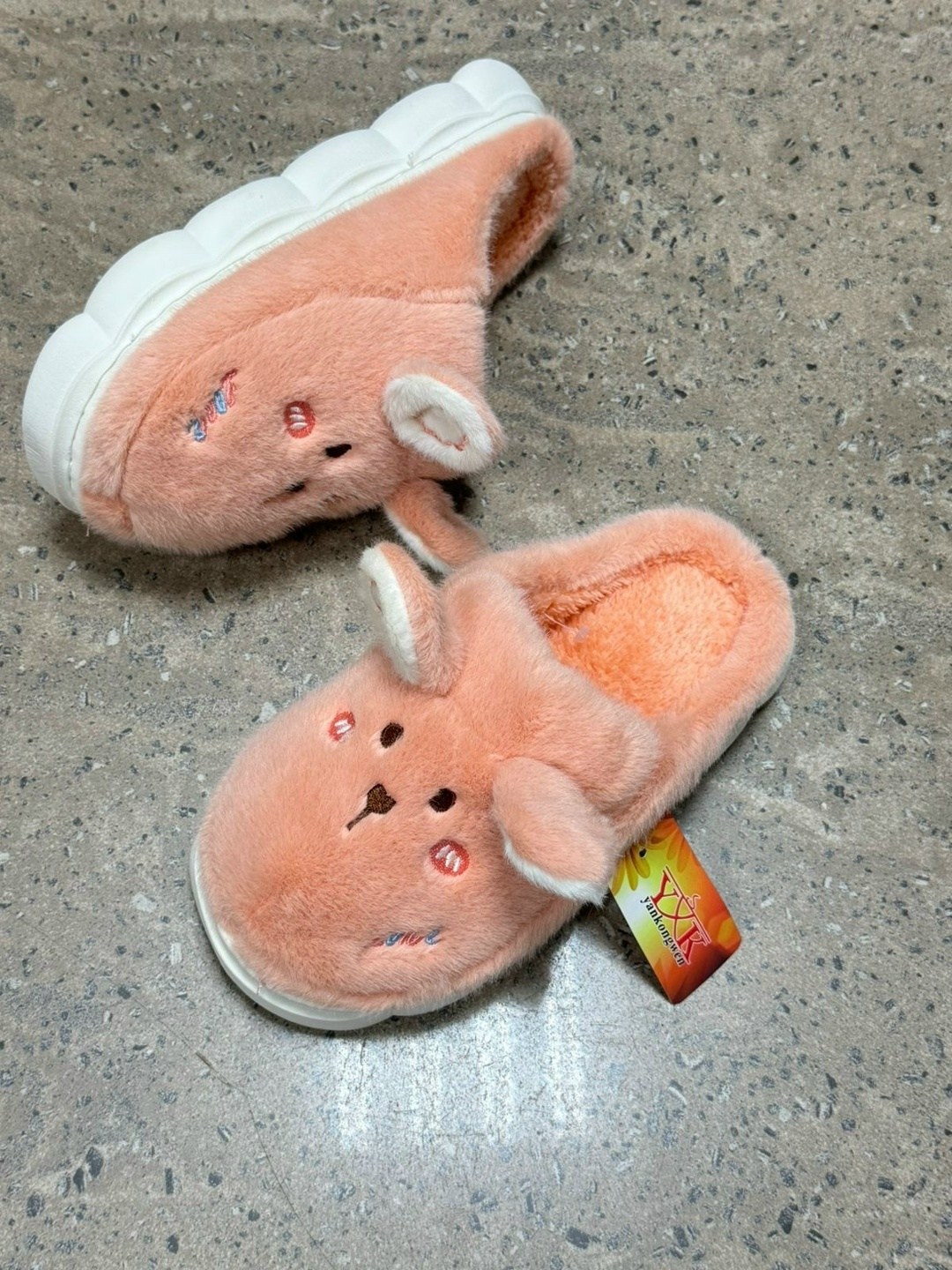 плюшевые тапочки,домашние тапочки,домашние тапочки плюшевые,домашние тапочки теплые,милые тапочки