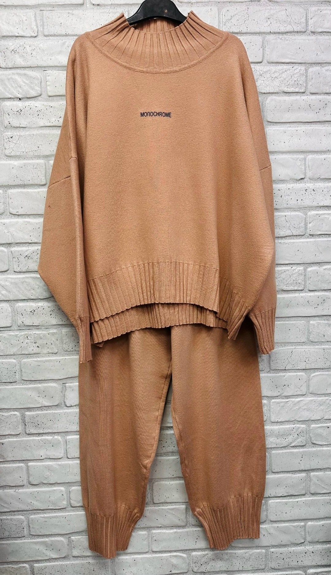 костюмы женские,стильные костюмы,трикотажный костюм,костюм с кофтой,трикотажные костюмы женские