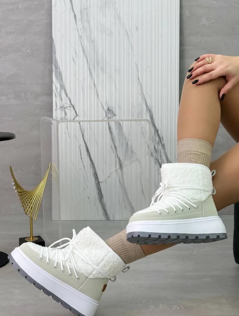 ,зимняя женская ,угги женские,угги,зимние угги