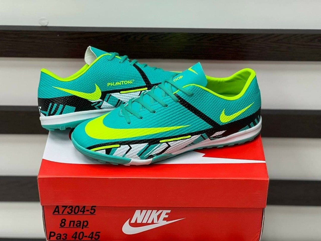 бутсы nike футбольные с шипами сороконожки,бутсы футбольные сороконожки,футбольная бутса,футбольные кроссовки,сороконожка для футбола