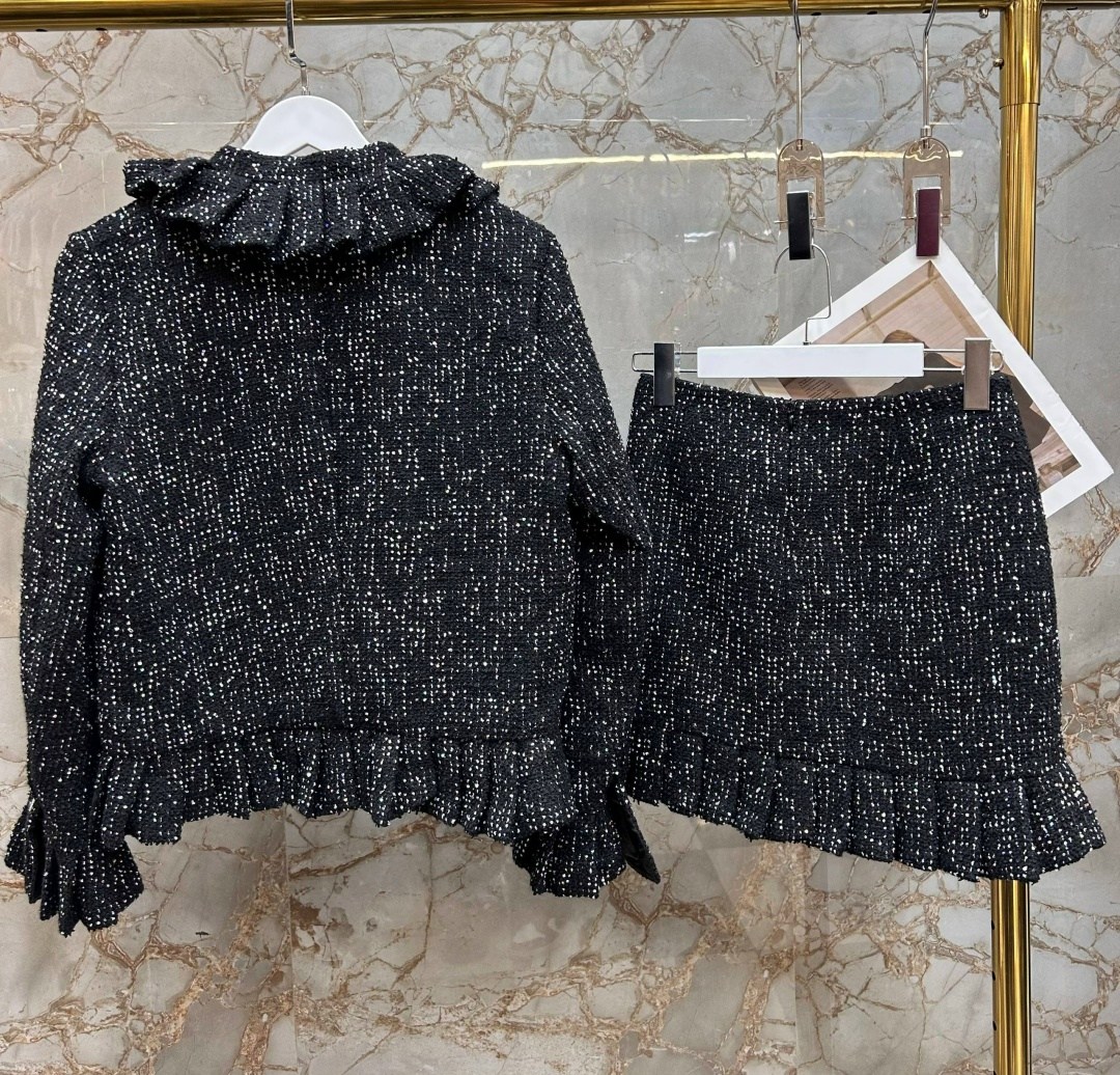 твидовый костюм с юбкой,твидовый костюм,костюмы в стиле шанель,женский твидовый костюм,костюм с юбкой