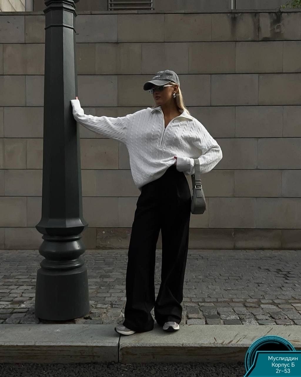 свитеры модные,свитер кофта,женская кофта,белый свитер оверсайз,свитер с высоким воротником