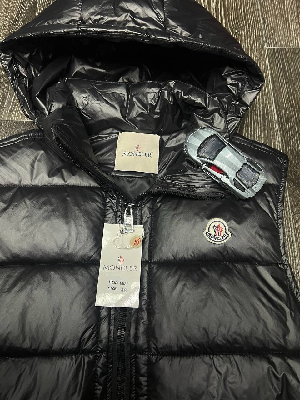 жилетка moncler мужская,жилетка moncler,жилет moncler,жилетка монклер оригинал,moncler мужской жилет