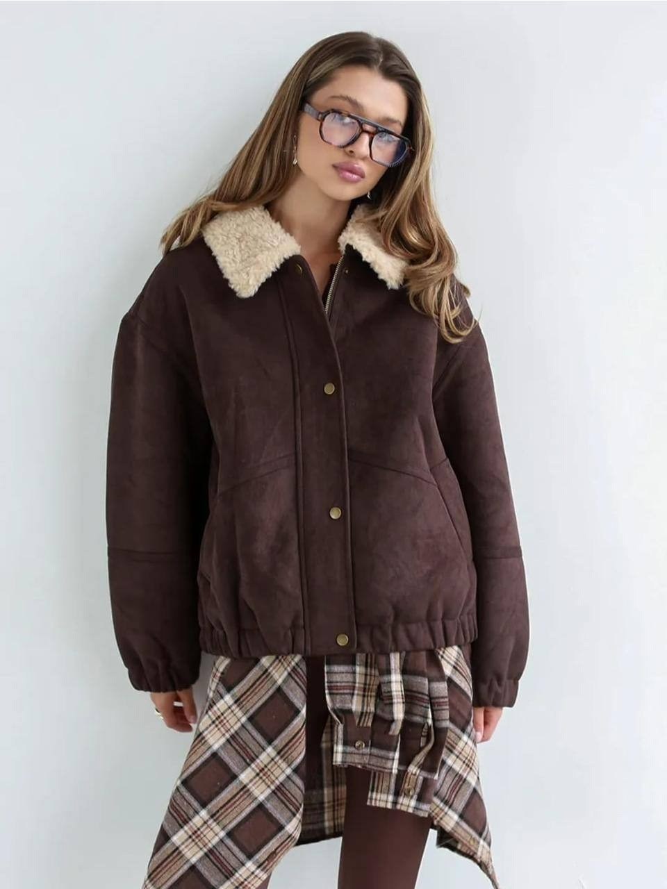 замшевая куртка,куртка бомбер,повседневная куртка,куртка коричневая,женская куртка бомбер