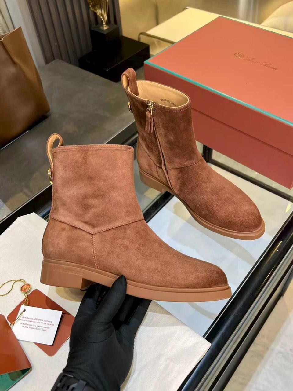 ,замшевые ботинки,зимняя  женская,hermes  женская,женская