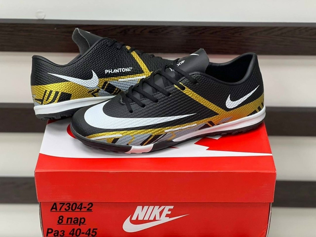 бутсы nike футбольные с шипами сороконожки,бутсы футбольные сороконожки,футбольная бутса,футбольные кроссовки,сороконожка для футбола