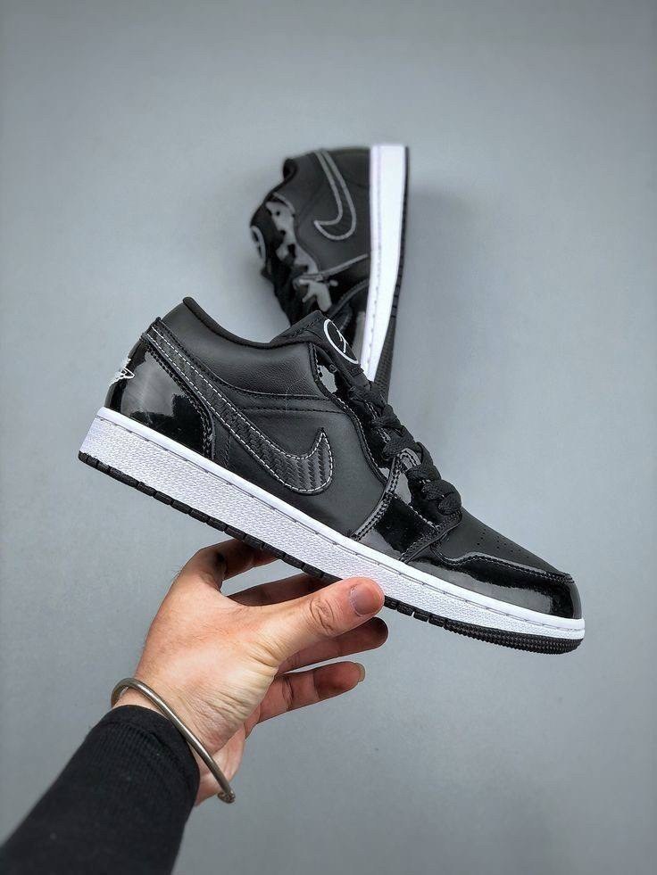 nike air jordan 1 low se,кроссовки jordan air jordan 1 low se,кроссовки air jordan 1 low,air jordan 1 low,nike air jordan 1 low