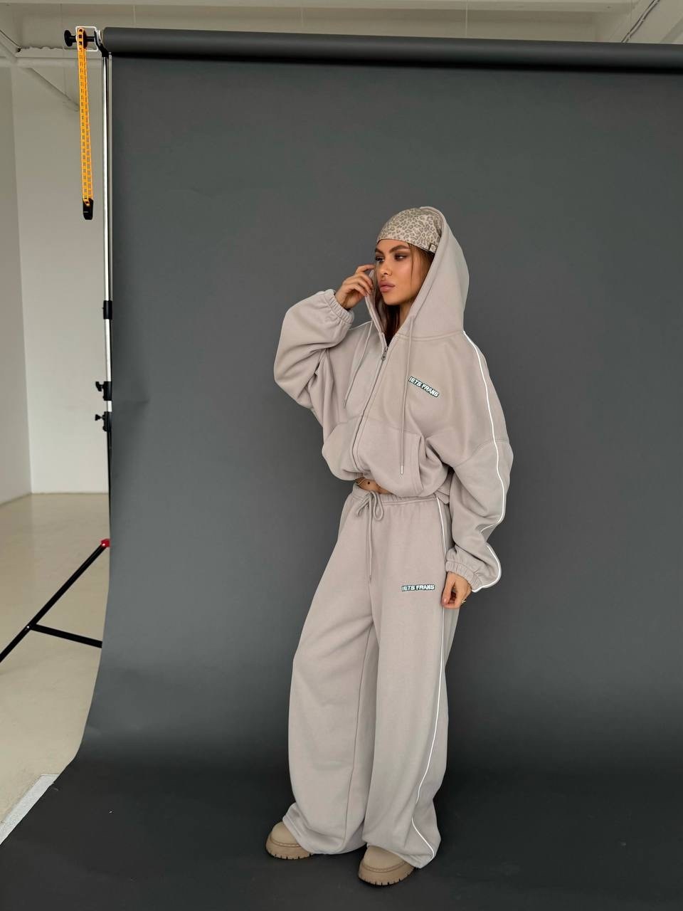 костюмы спортивные женский,костюм спортивный с,толстовка с капюшоном,костюмы спорт,толстовка