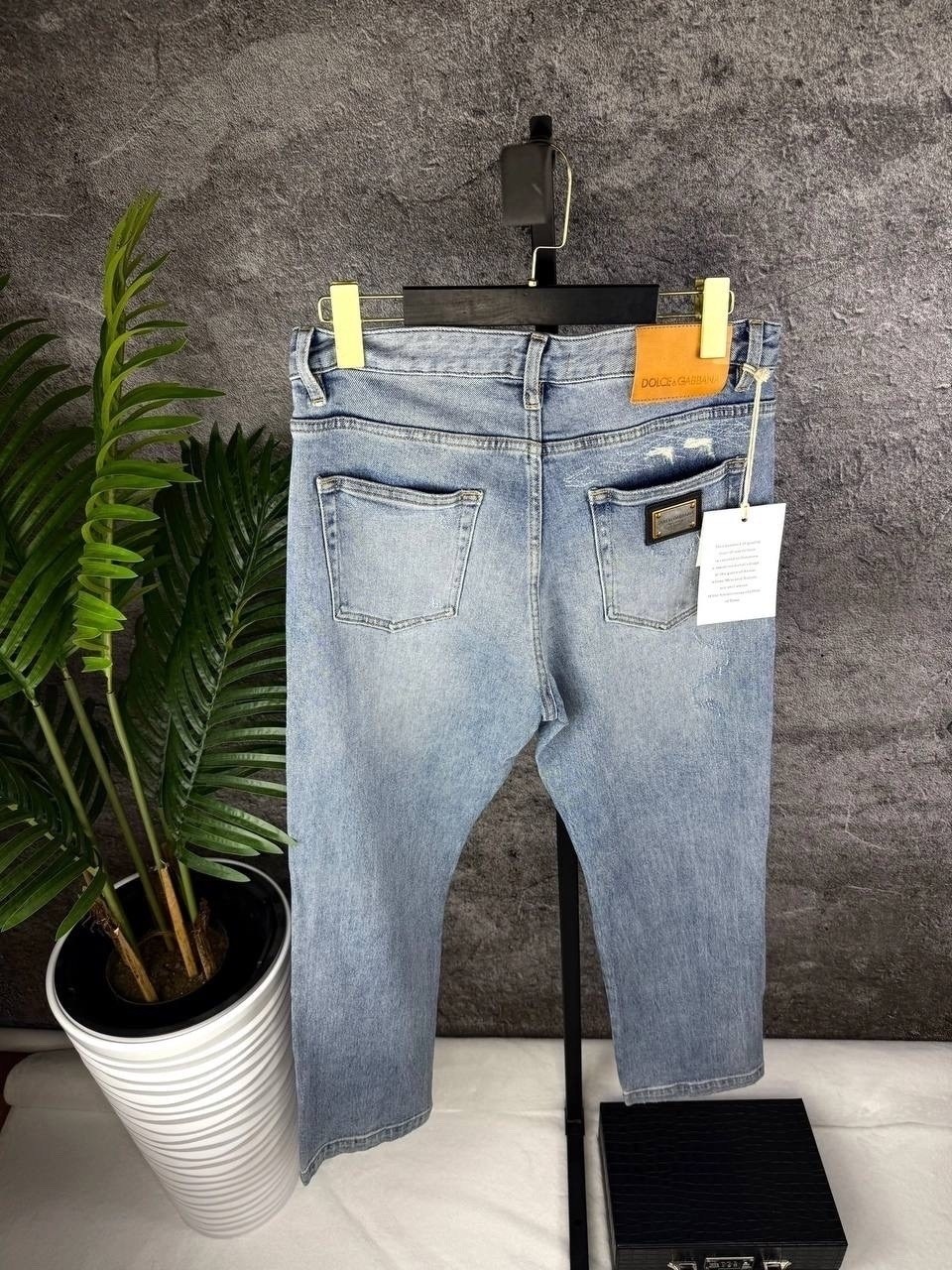 джинсы мужские,джинсы dolce gabbana,джинсы модные,модные мужские джинсы,стильные джинсы