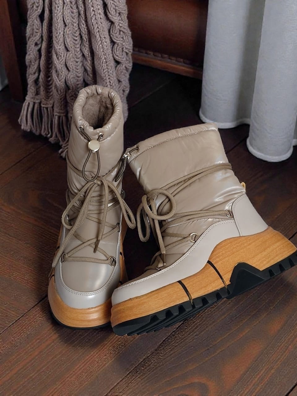 ,дутики женские,зимние дутики,зимняя ,стильные сапоги