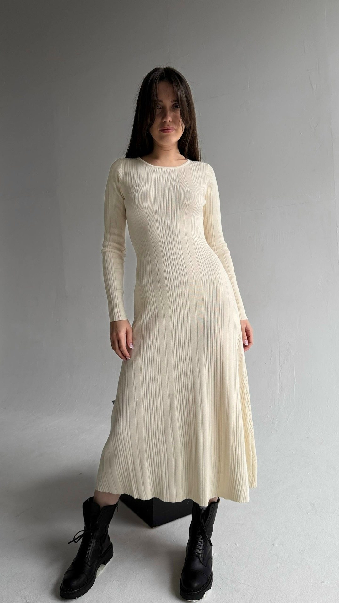 платье трикотажная,платье лапша вязаное,платье вязаное,платье длинное вязаное,вязаное платье со складками