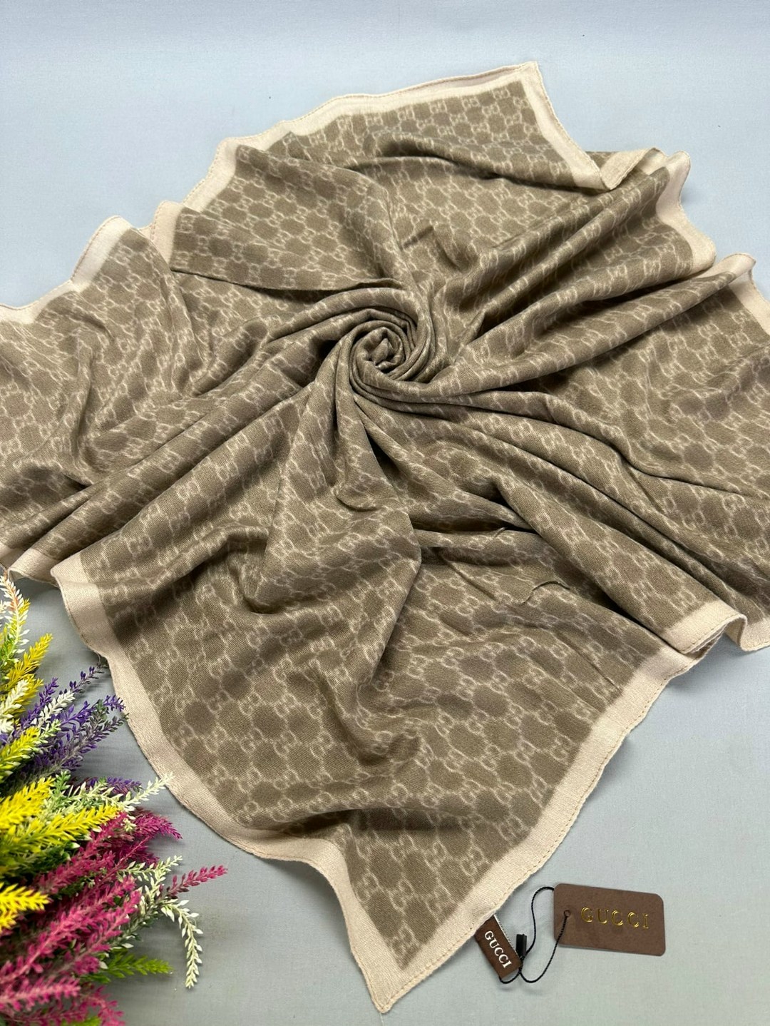 платок gucci,женский платок,брендовый платок,новинки платок,платки двусторонняя