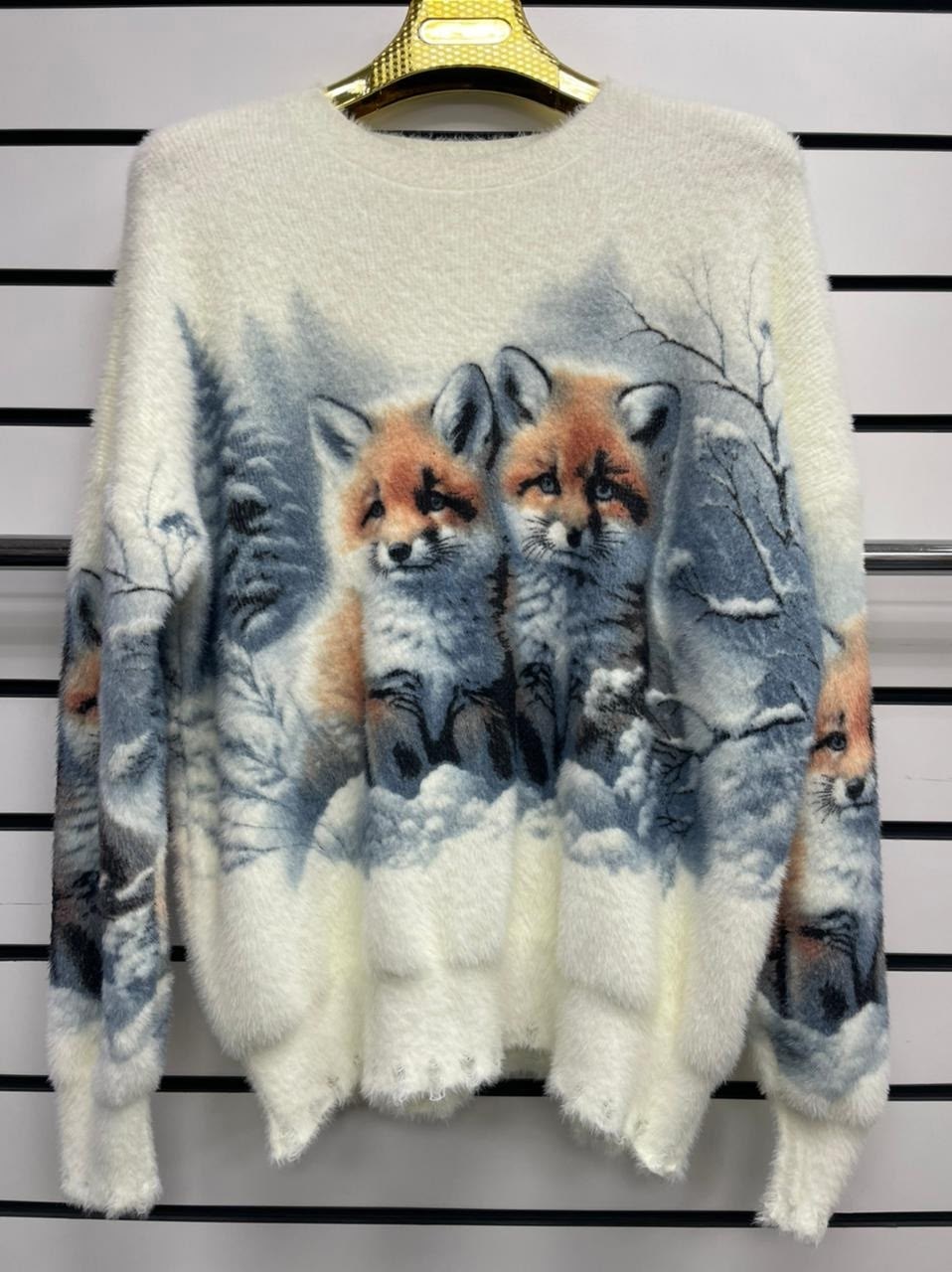 свитер с принтом,свитер с лисой,джемпер с лисой,женский свитер,модный джемпер