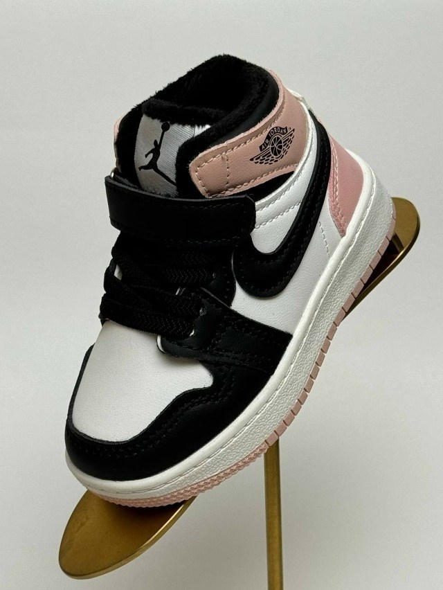 детские кроссовки,nike air jordan 1 mid,кроссовки, детская,кроссовки мальчику
