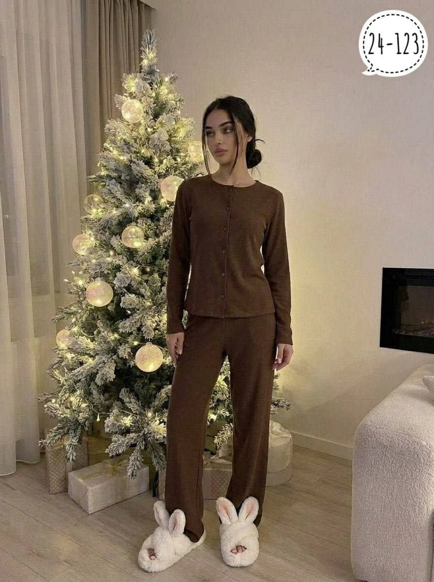 костюмы брючные,костюмы женские,брючные женские костюмы,трикотажные костюмы,теплый костюм