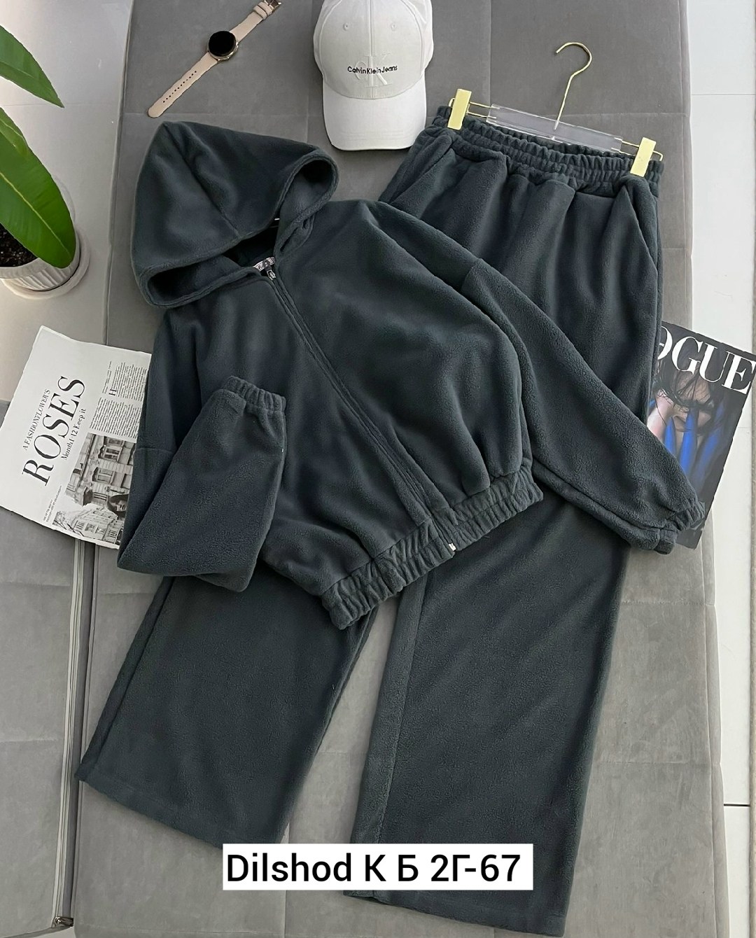 женский костюм на флисе,cпортивный костюм женский на флисе,спортивные костюмы женские,костюм на флисе,женские костюмы