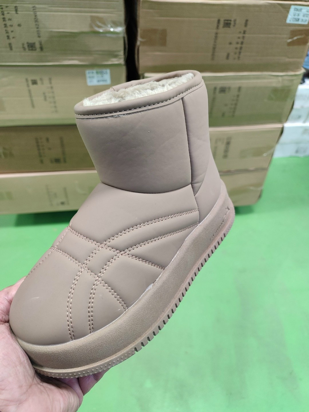 женские дутики,зимние дутики угги,угги дутики, дутики,дутики женские белые