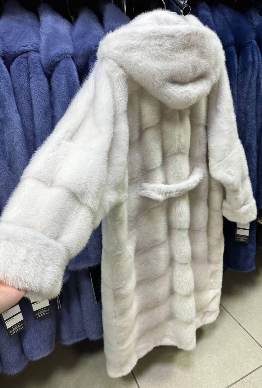 шуба норковая белая,норковая шуба,шуба норка,шуба белая,норковая шуба с капюшоном