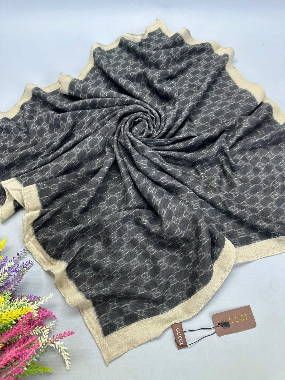 платок gucci,женский платок,брендовый платок,новинки платок,платки двусторонняя