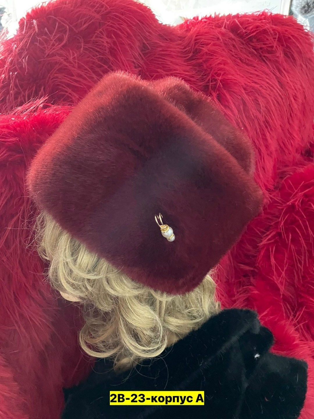 белая норковая шапка,меховая женская шапка,женские зимние шапки,шапка норковая женская,норковые шапки