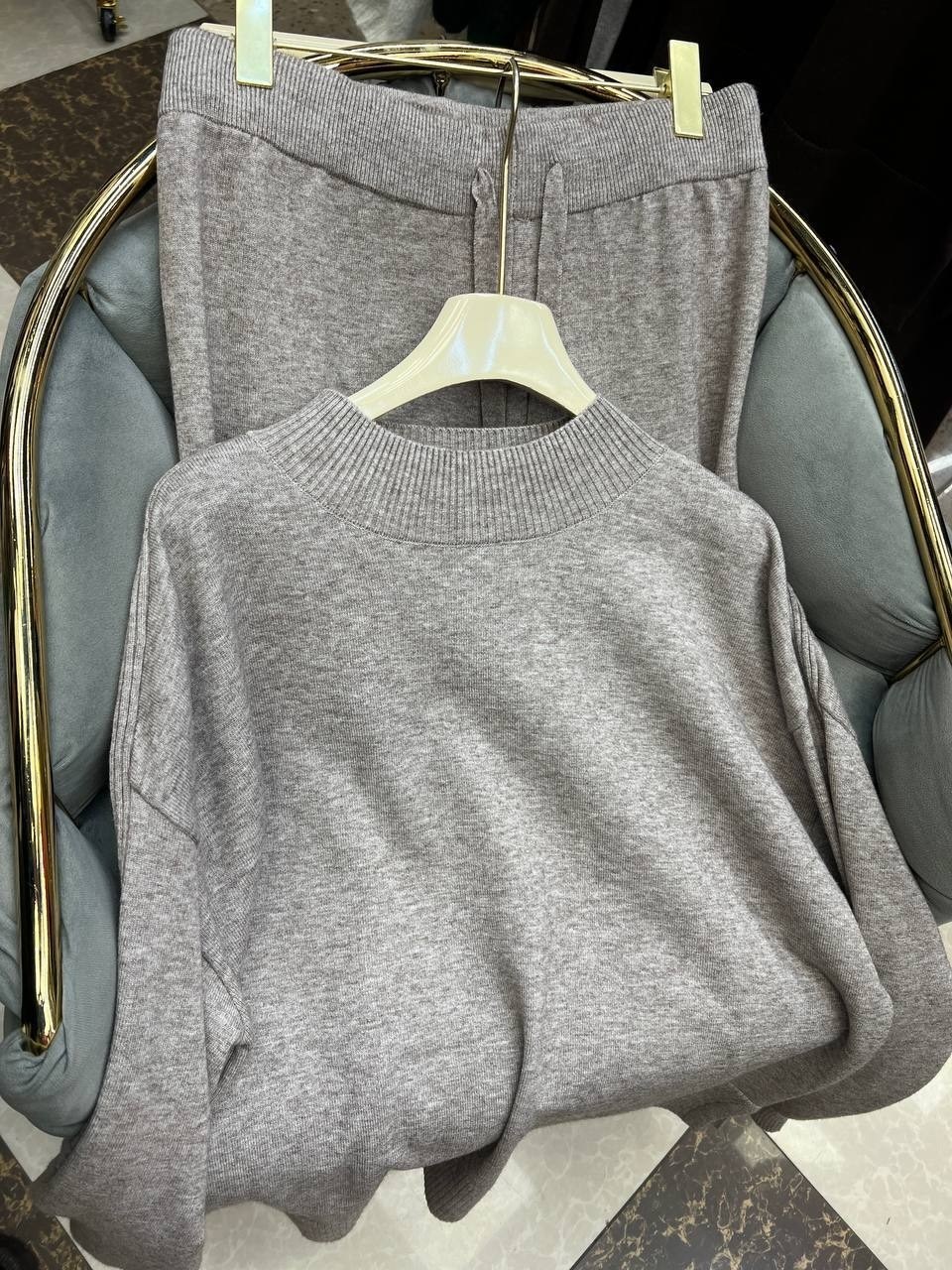 трикотажные костюмы,кашемировый костюм,костюм с брюками,костюм brunello cucinelli,кашемир костюм