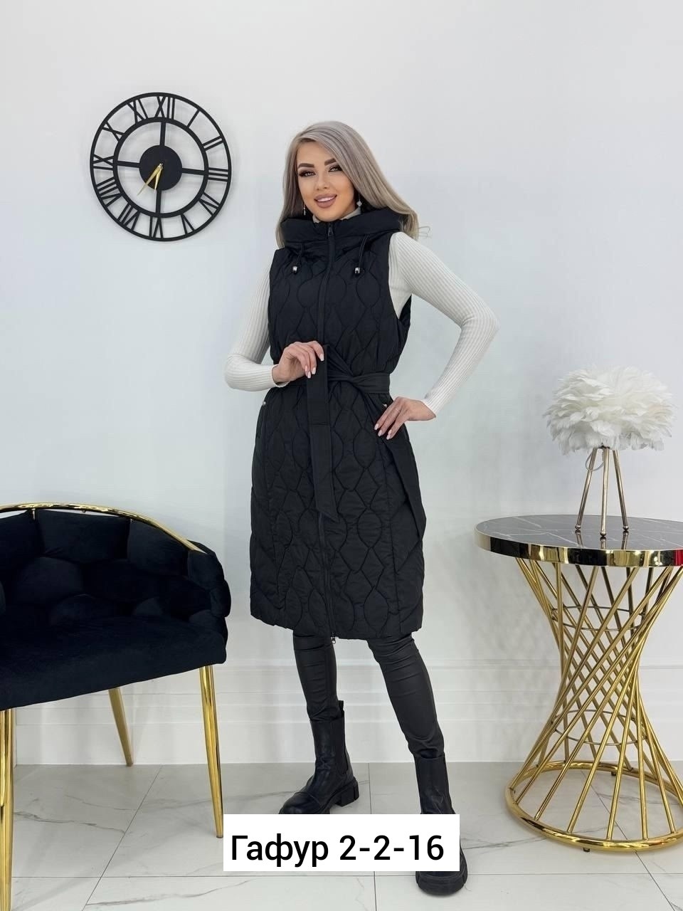 женская жилетка,жилет утепленный женский,жилет женский,жилетка весенняя с капюшоном,жилет