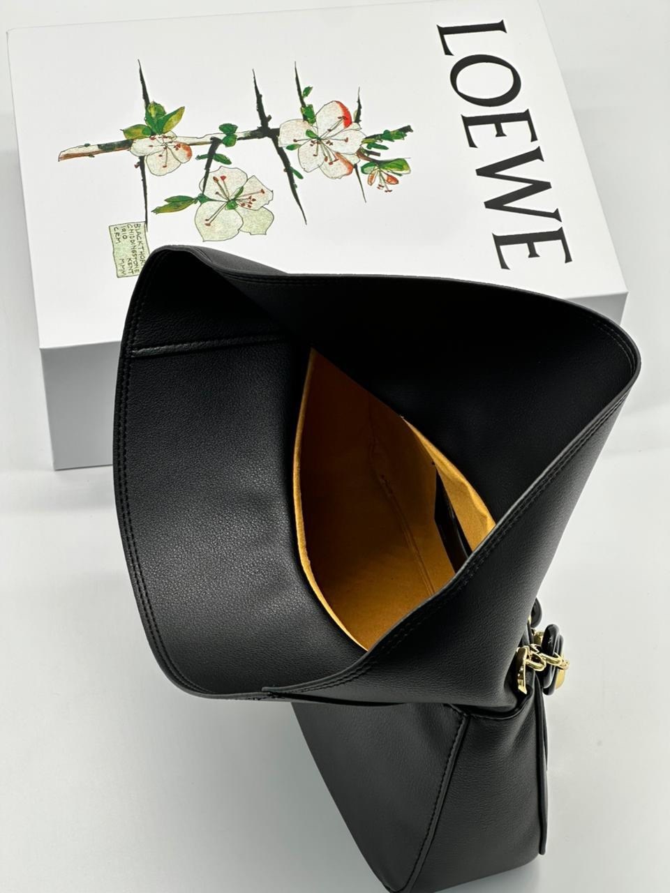 сумка,сумка женская,сумка loewe,женская брендовая сумка,модная сумочка