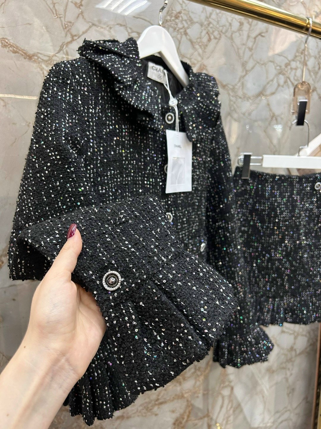 твидовый костюм с юбкой,твидовый костюм,костюмы в стиле шанель,женский твидовый костюм,костюм с юбкой