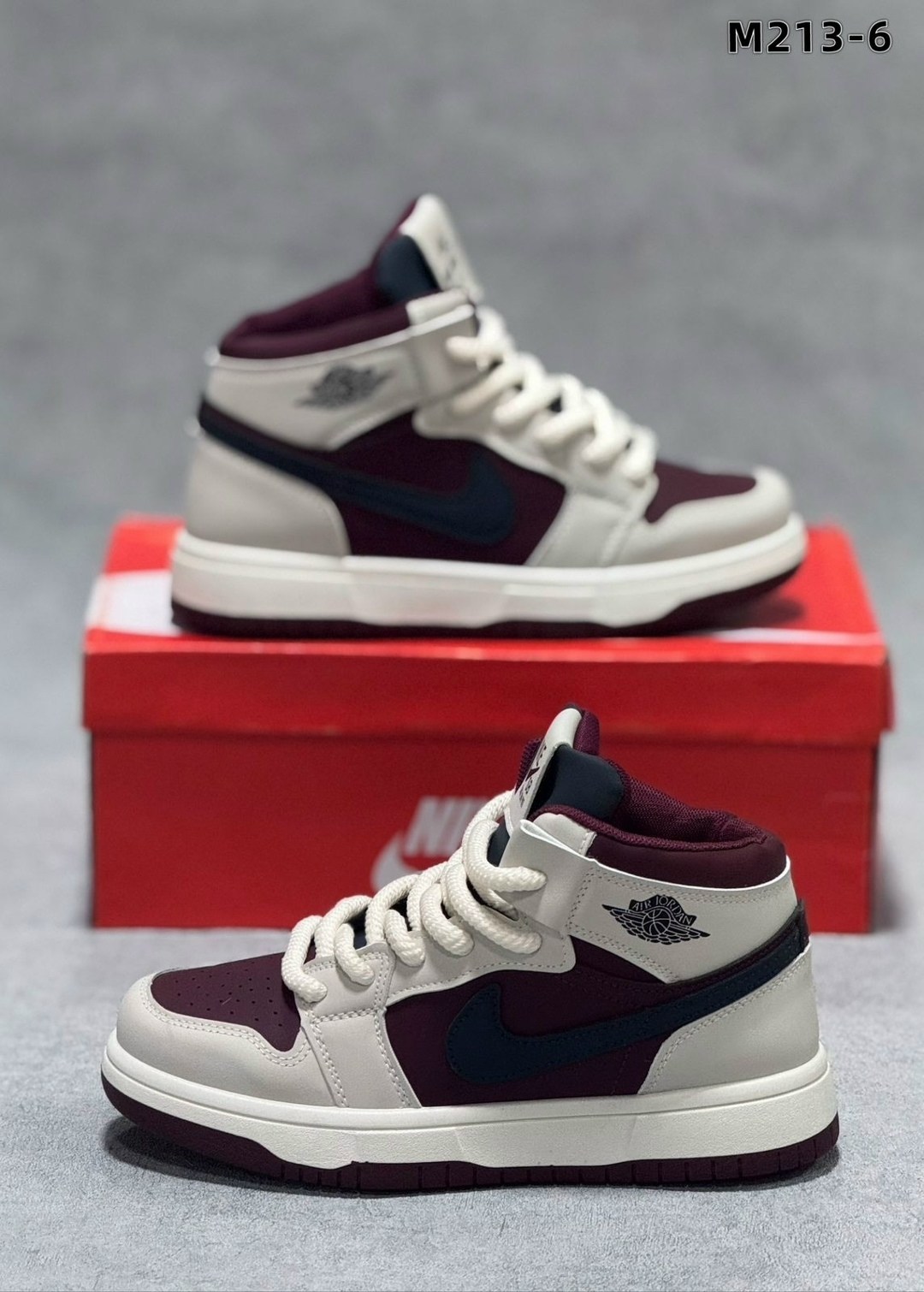 nike air jordan 1 mid,кроссовки женские jordan wmns air jordan 1,nike air jordan 1,женские кроссовки nike air jordan 1 mid,air jordan 1 mid