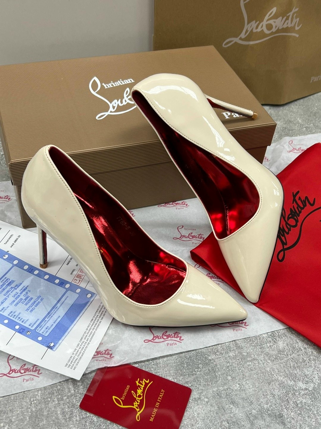 ,туфли christian louboutin,туфли кристиан лабутен,женский туфли,туфли louboutin